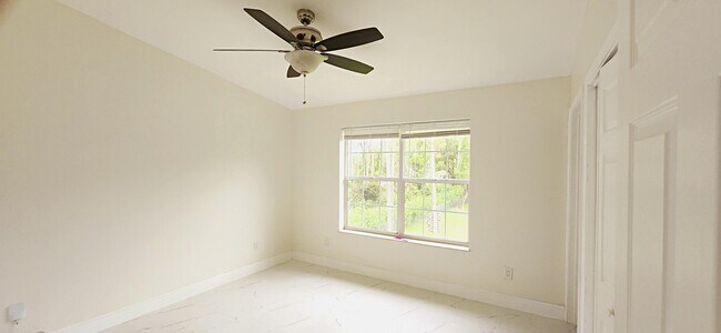 Building Photo - 11128 59th St N