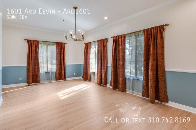 Building Photo - 1601 Ard Eevin Ave