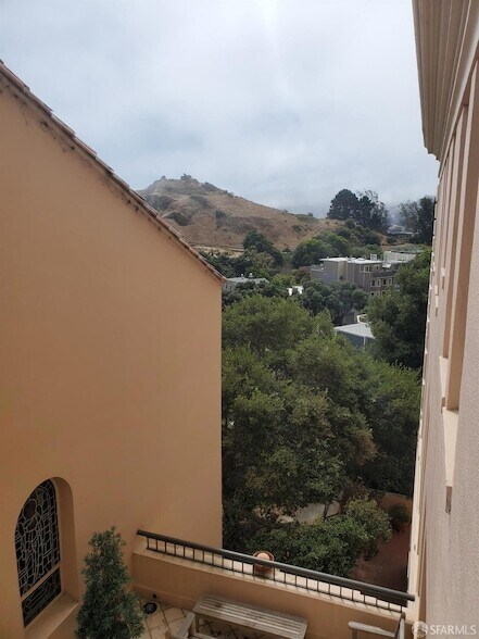 Building Photo - 355 Buena Vista Ave E