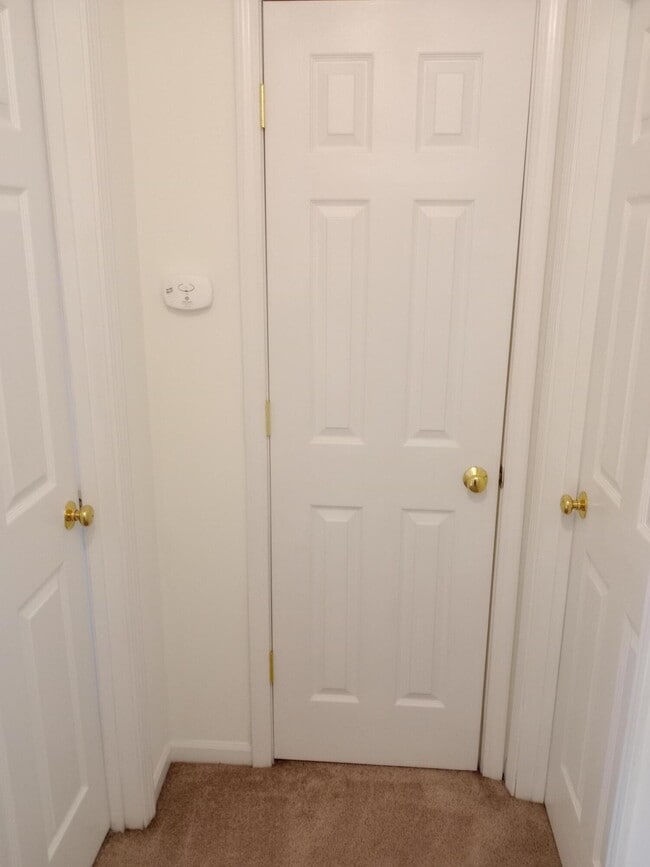 Building Photo - 2416 Calder Ct