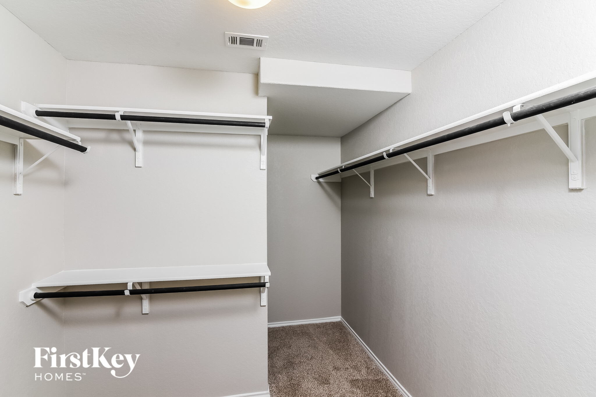 Building Photo - 15143 Cinnamon Teal