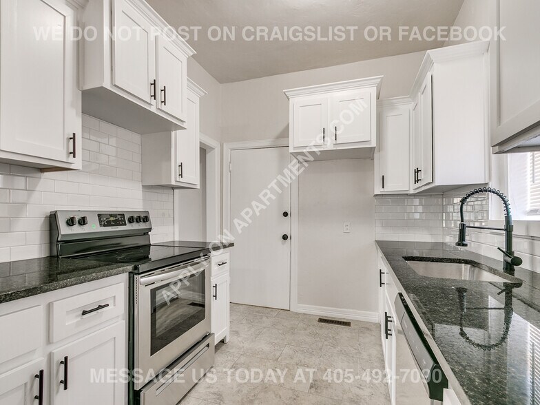 Building Photo - 1130 NW 39th St