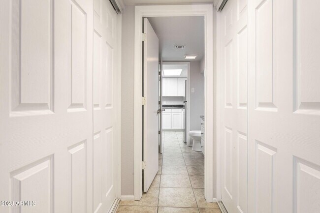 Building Photo - 4545 N 67th Ave