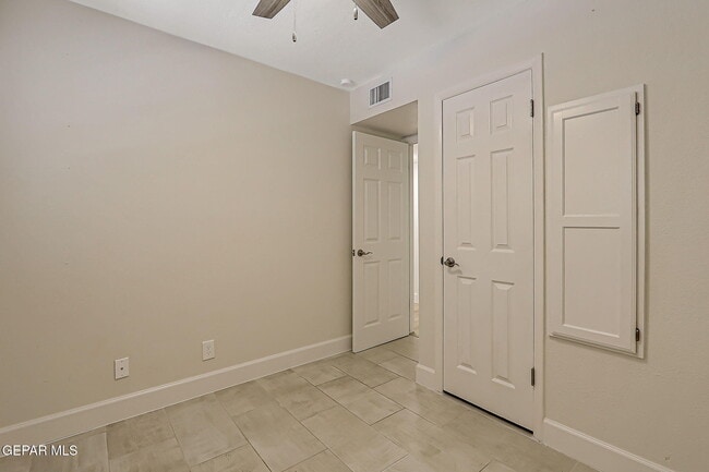 Building Photo - 5808 Kingsfield Ave