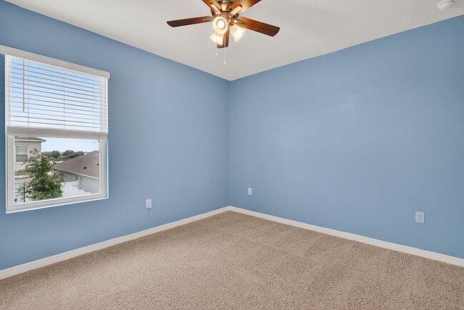 Building Photo - 3039 Tansy St