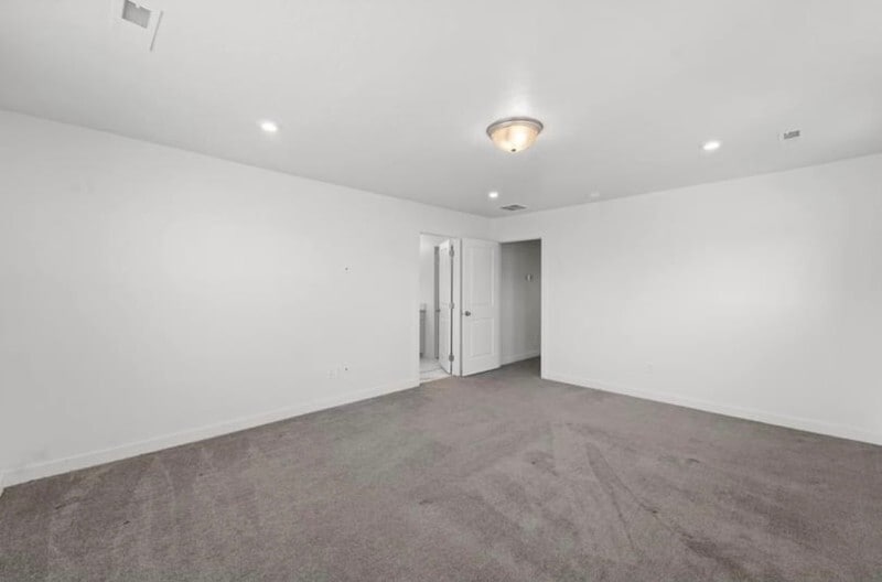 Building Photo - 9352 N Vernham Ln