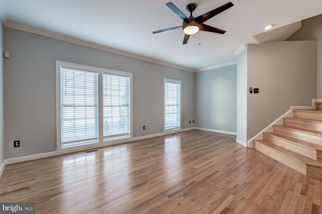 Building Photo - 5820 Pearson Ln