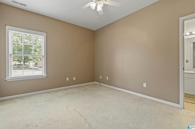 Building Photo - 992 Meriweather Dr
