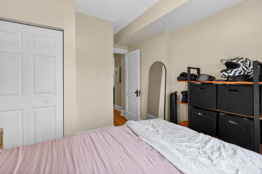 Building Photo - 4234 N Campbell Ave