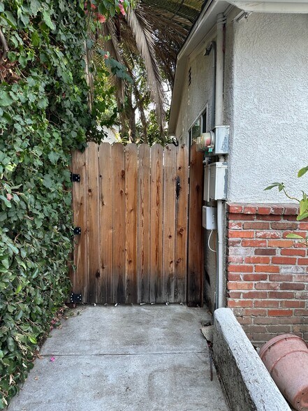 side door - 111 W Claremont St