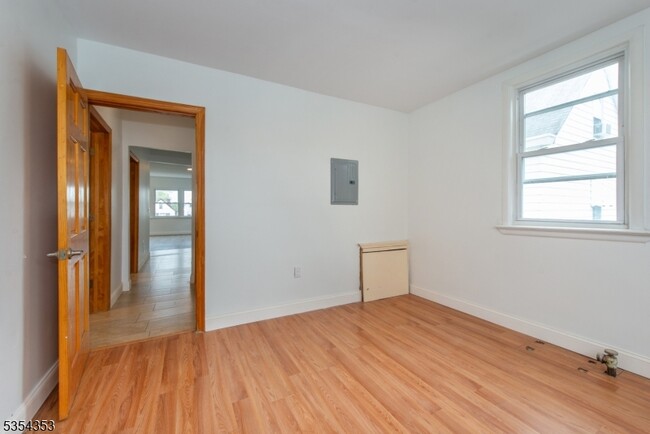 Building Photo - 26 Prescott Ave