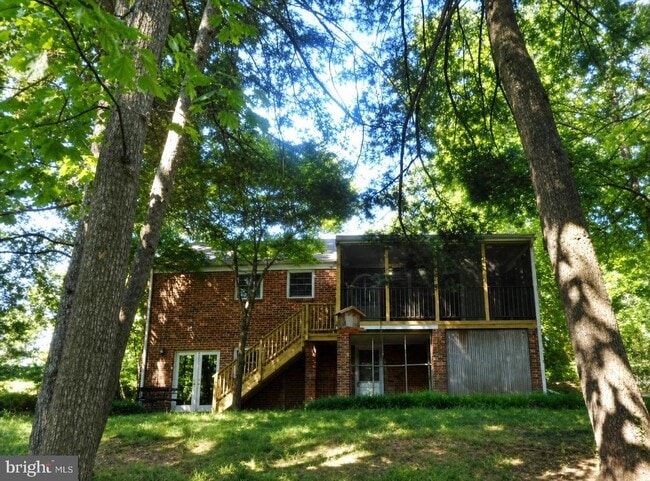 Building Photo - 2527 Buckelew Dr