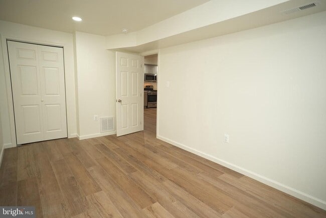 Building Photo - 22271 Goldenrod Dr