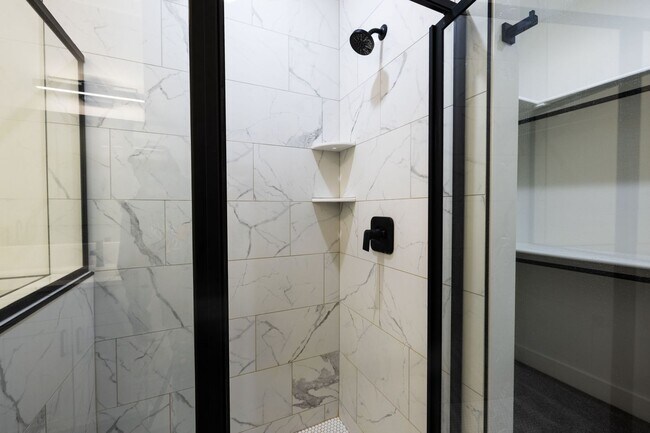 Building Photo - TWIN HOME FOR RENT IN SUGAR CITY - 3 BEDROOMS 2 FULL BATHROOMS