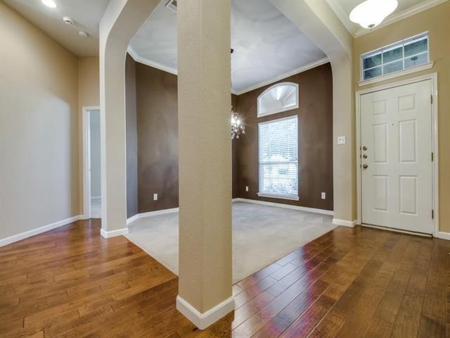 Building Photo - 12770 Swan Lake Dr