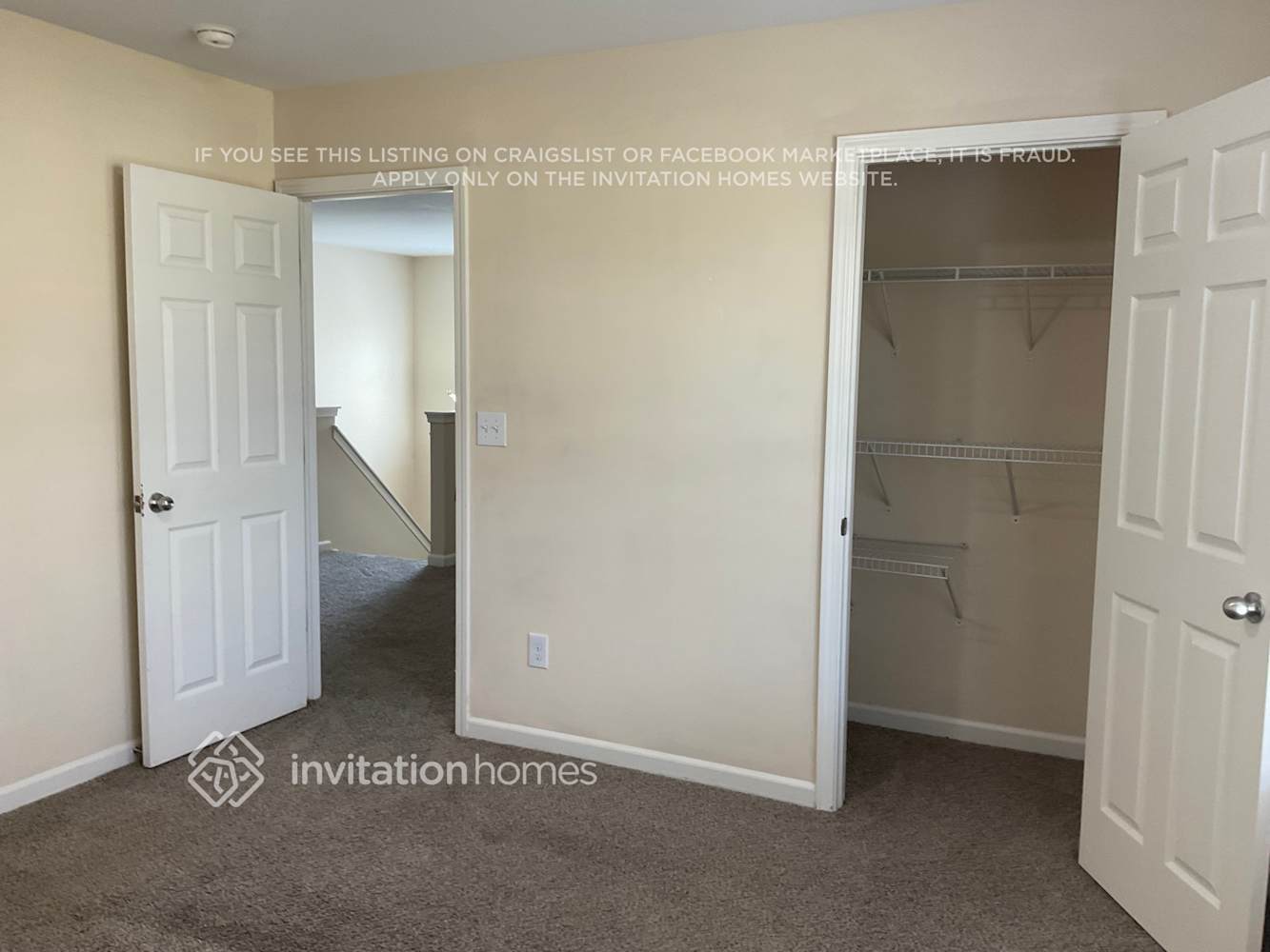 Building Photo - 1052 Sapphire Dr