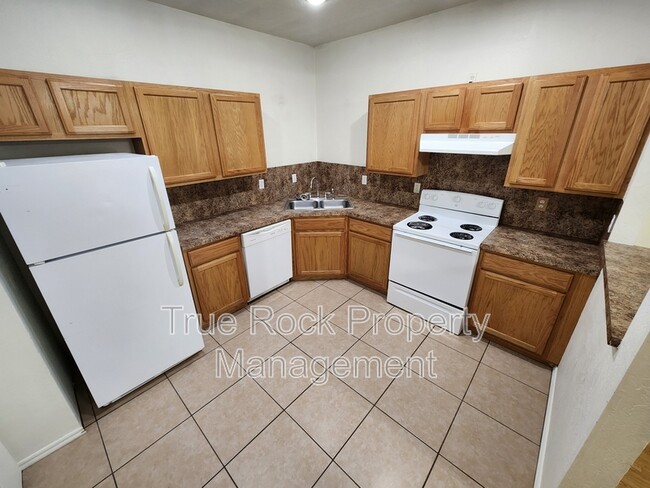 Building Photo - 1408 S Mississippi Ave