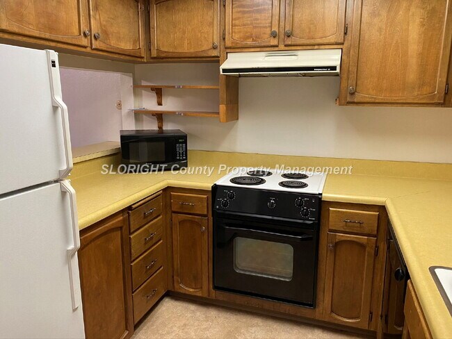 Building Photo - AVAILABLE AUGUST - Nice 2 Bedroom Downtown SLO Condo