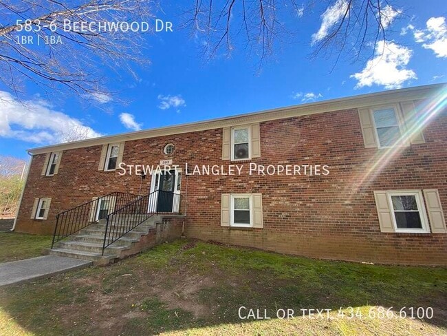 Building Photo - 583 Beechwood Dr