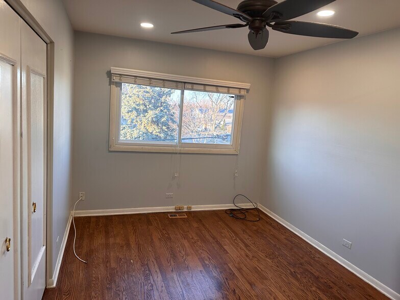 Building Photo - 4832 Old Orchard Rd
