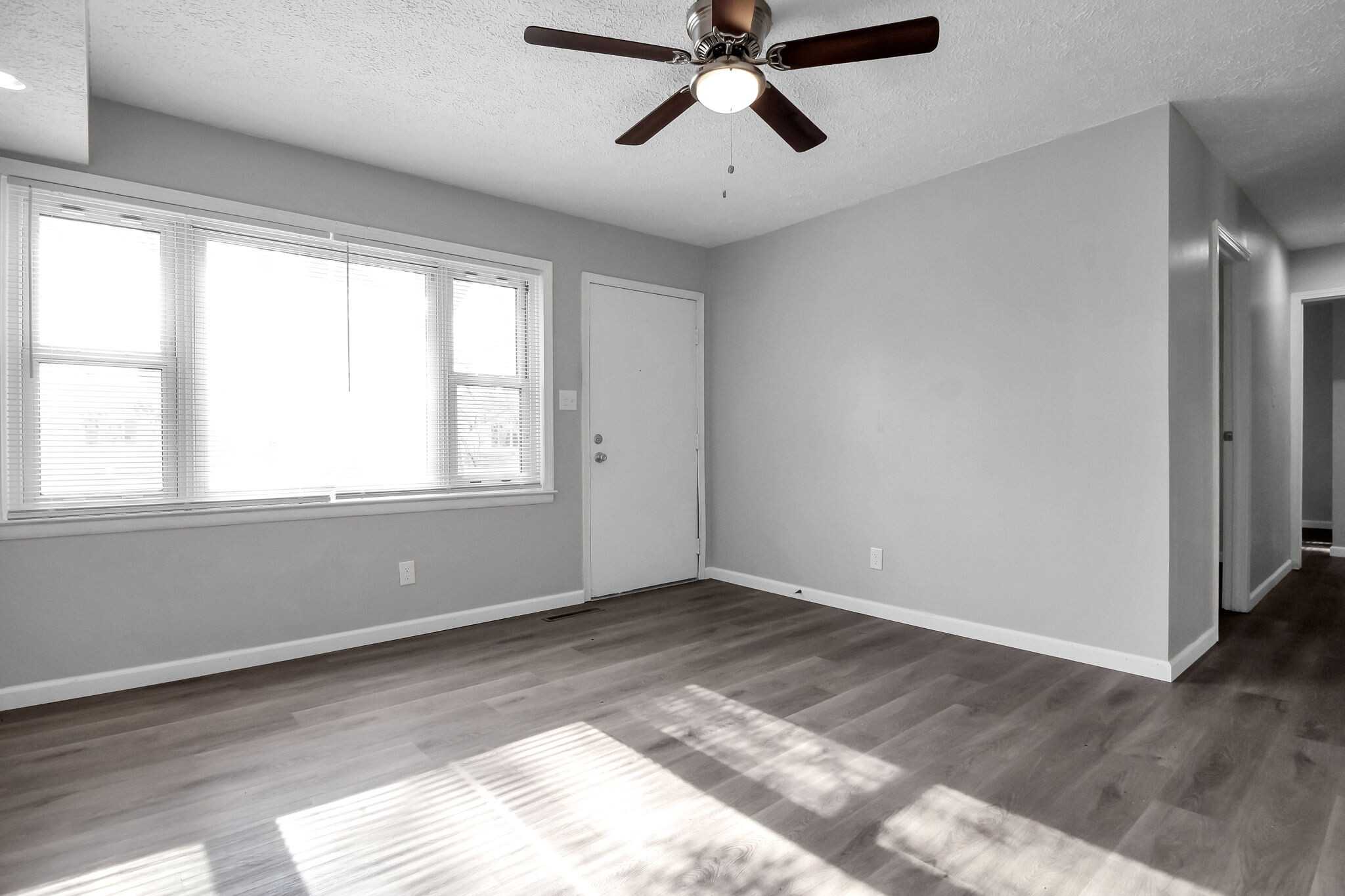 Building Photo - 4294 Ellery Dr