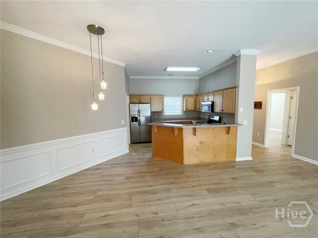 Building Photo - 322 Laurel Hill Cir