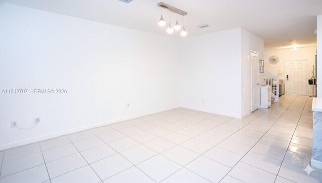 Building Photo - 10118 SW 231st Ln