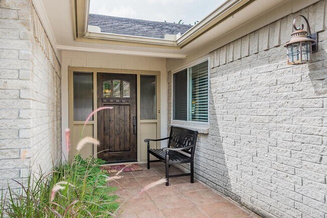 Building Photo - Zoned to CLHS! Updated One Story 4BR Home!