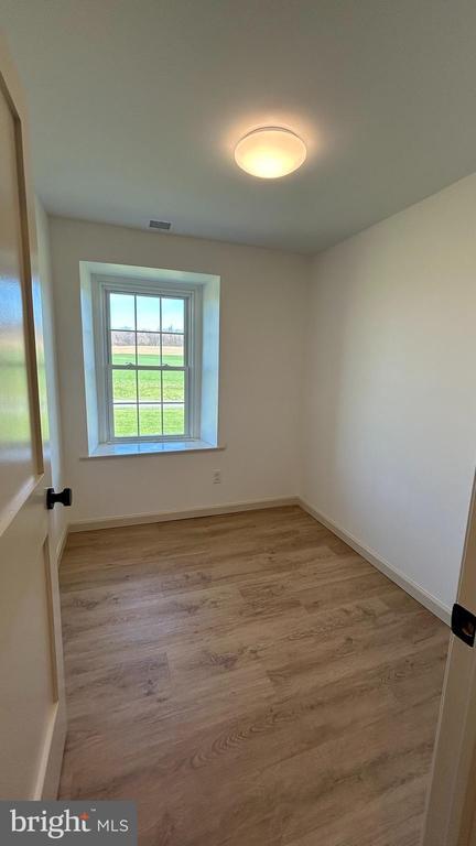 Building Photo - 165 Ammon Rd