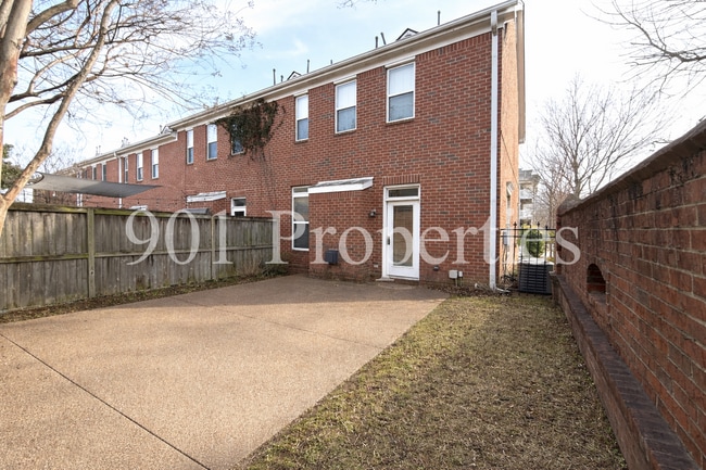 Building Photo - 44 Nottoway Blvd