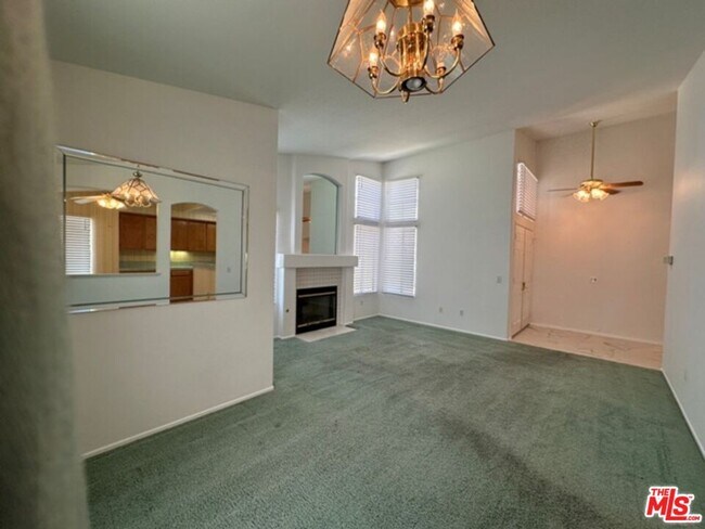 Building Photo - 5515 Trevino Way