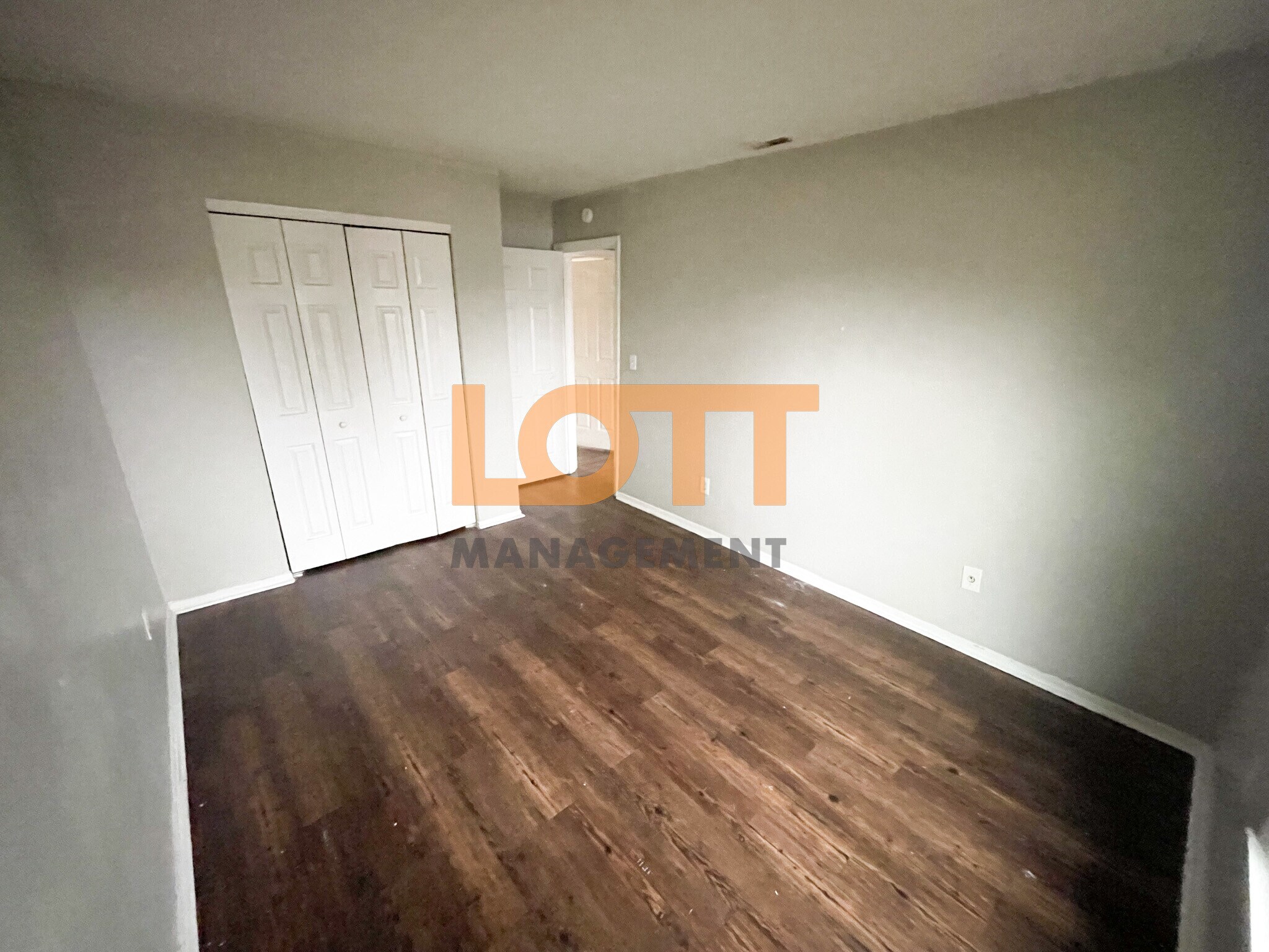 Building Photo - 107 Osmond Dr