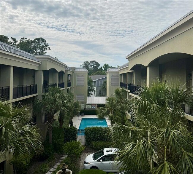 Building Photo - 150 Salt Air Dr
