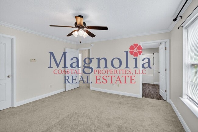 Building Photo - 255 Cypress Point Dr