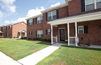 Building Photo - 2 Bedroom 1.5 Bath Townhome in Pleasant Gr...