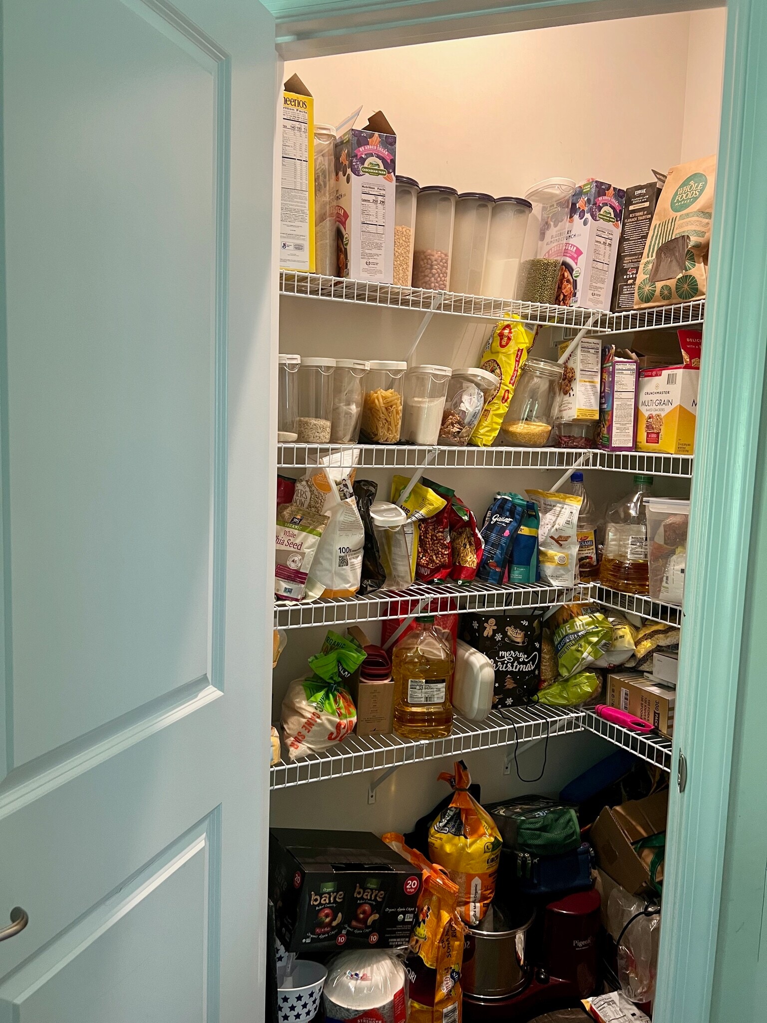 Kitchen Pantry - 4014 Audubon Park Dr