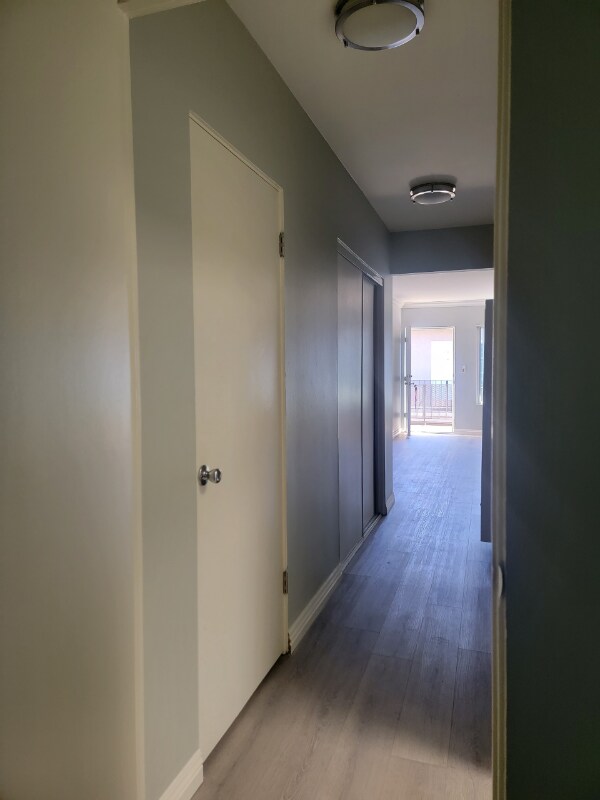 Building Photo - 7749 Reseda Blvd