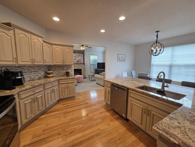 Building Photo - 4578 E Pearson Meadow Dr