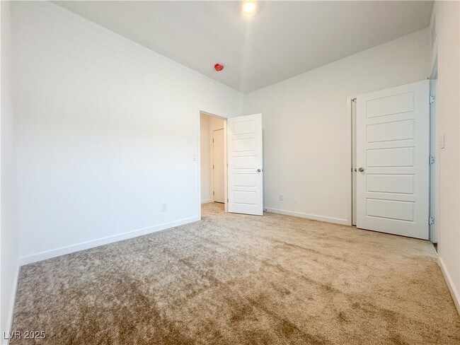Building Photo - 4357 Azalea Hls St
