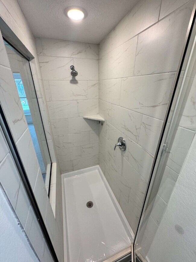Building Photo - "Charming 4-Bed, 3-Bath Home in Castrovill...