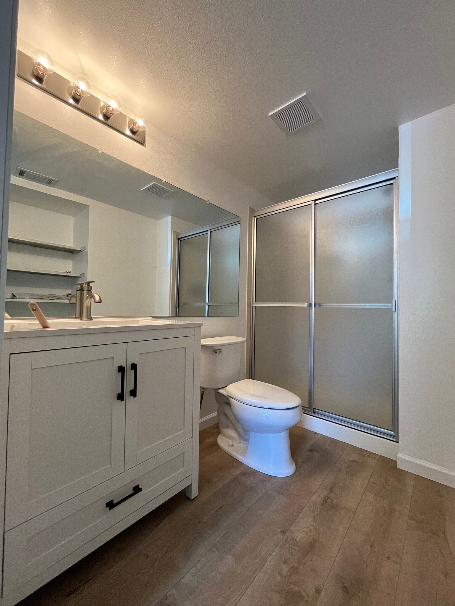 Bathroom 2 - 8555 Fairmount Dr