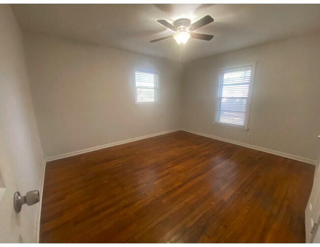 Building Photo - 1513 Berkshire St