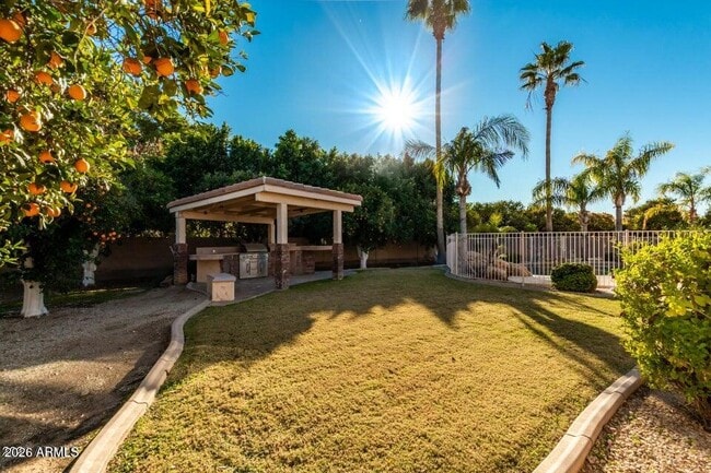 Building Photo - 3419 E June Cir