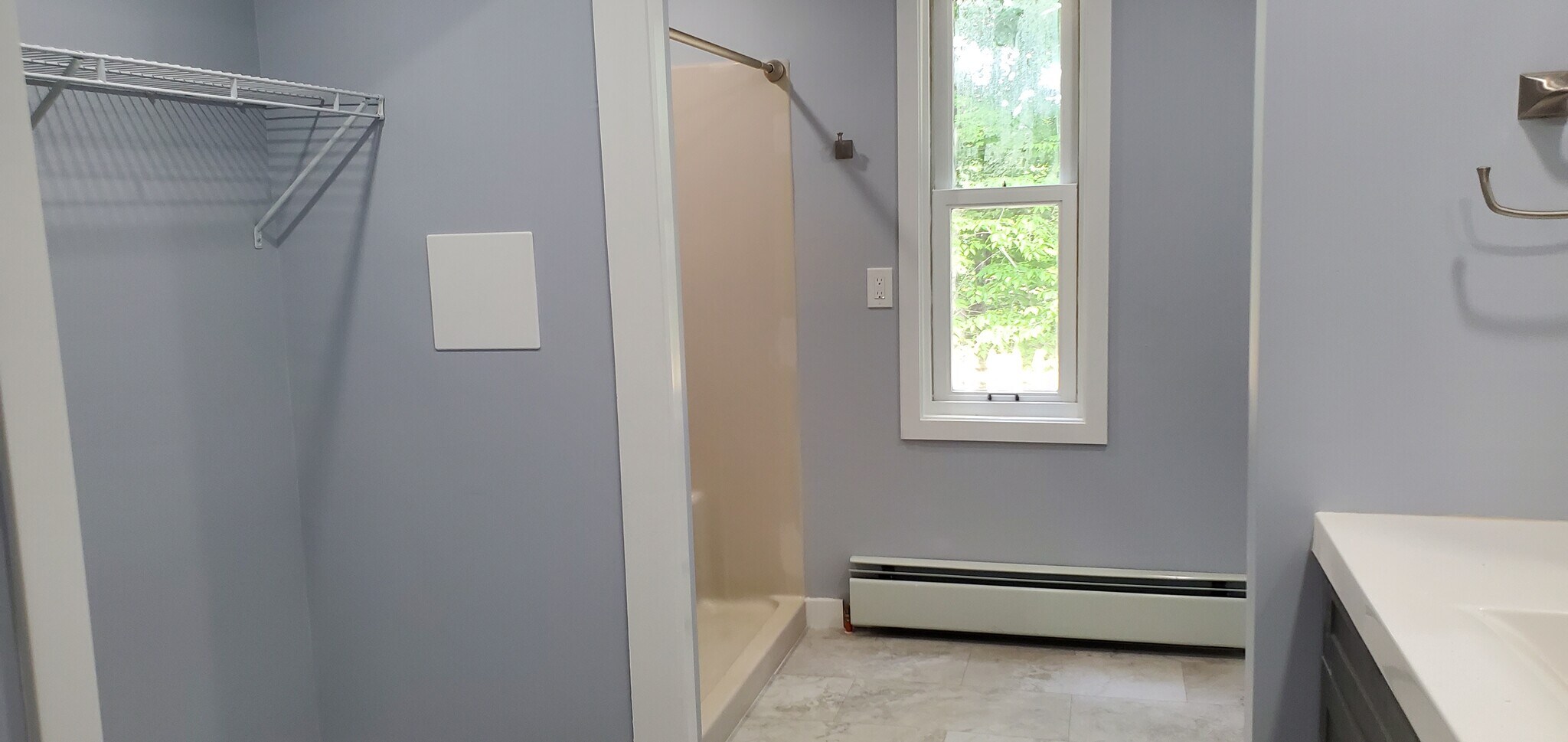 bathroom 1li - 2014 US Route 3