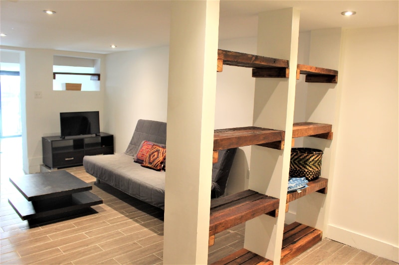 Building Photo - 1318 Corbin Pl NE