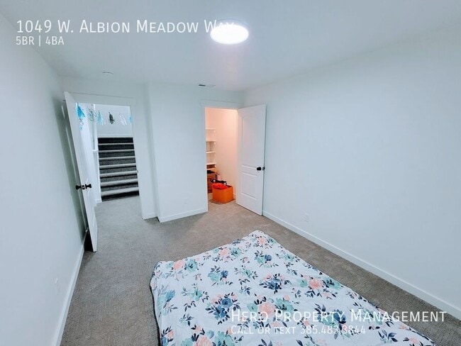 Building Photo - 1049 Albion Meadow Way