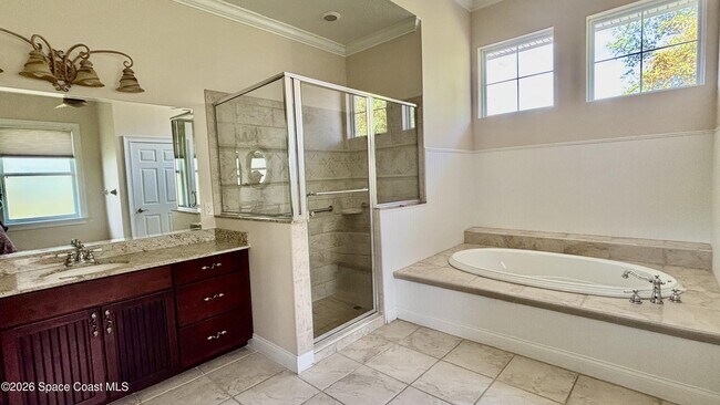 Building Photo - 1685 Charles Ln