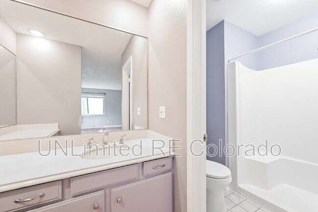 Building Photo - 12132 E Amherst Cir