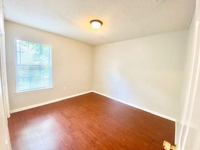 Building Photo - 164 Wright Cir