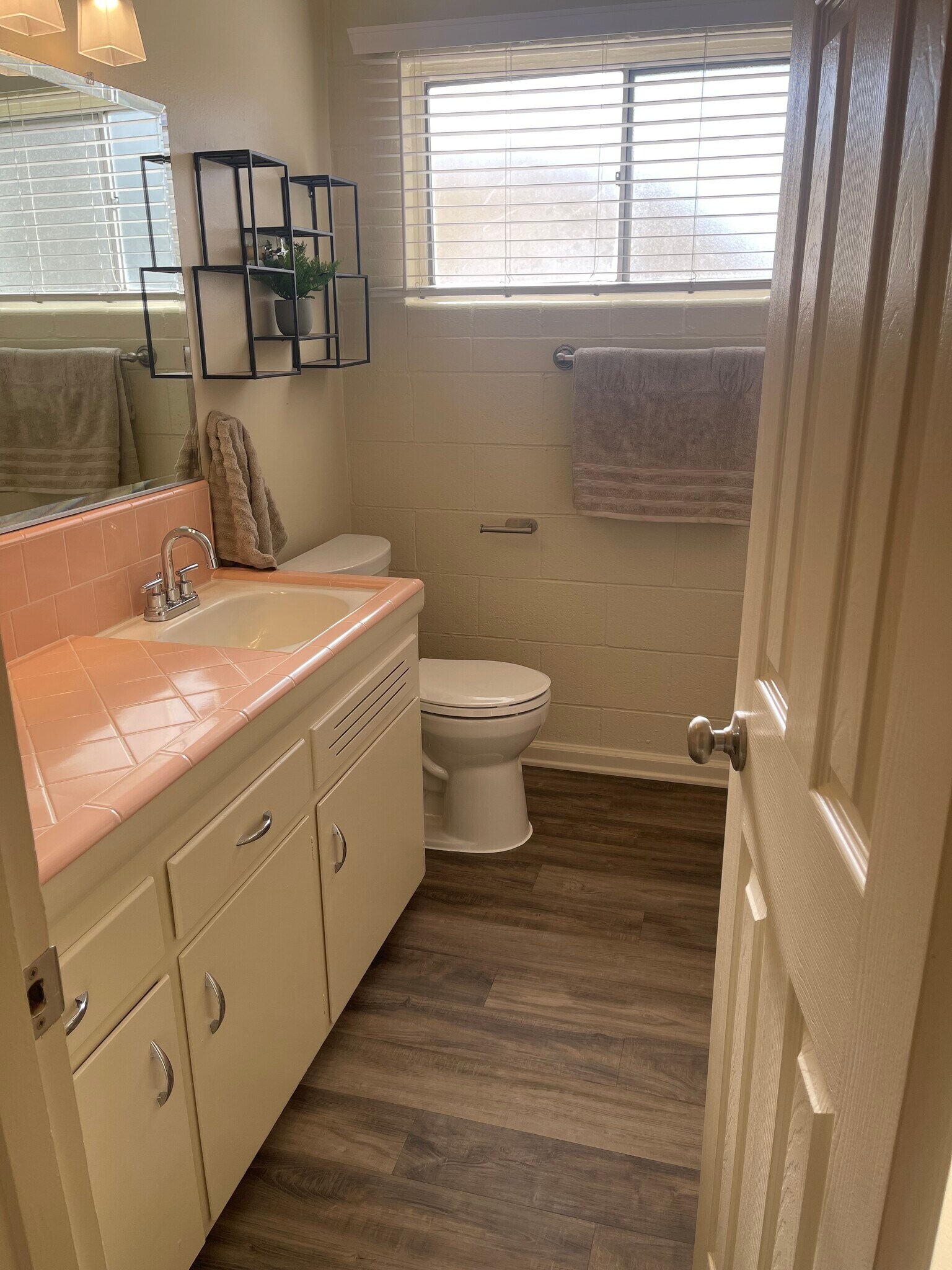 Building Photo - 1316 Sylvan Blvd